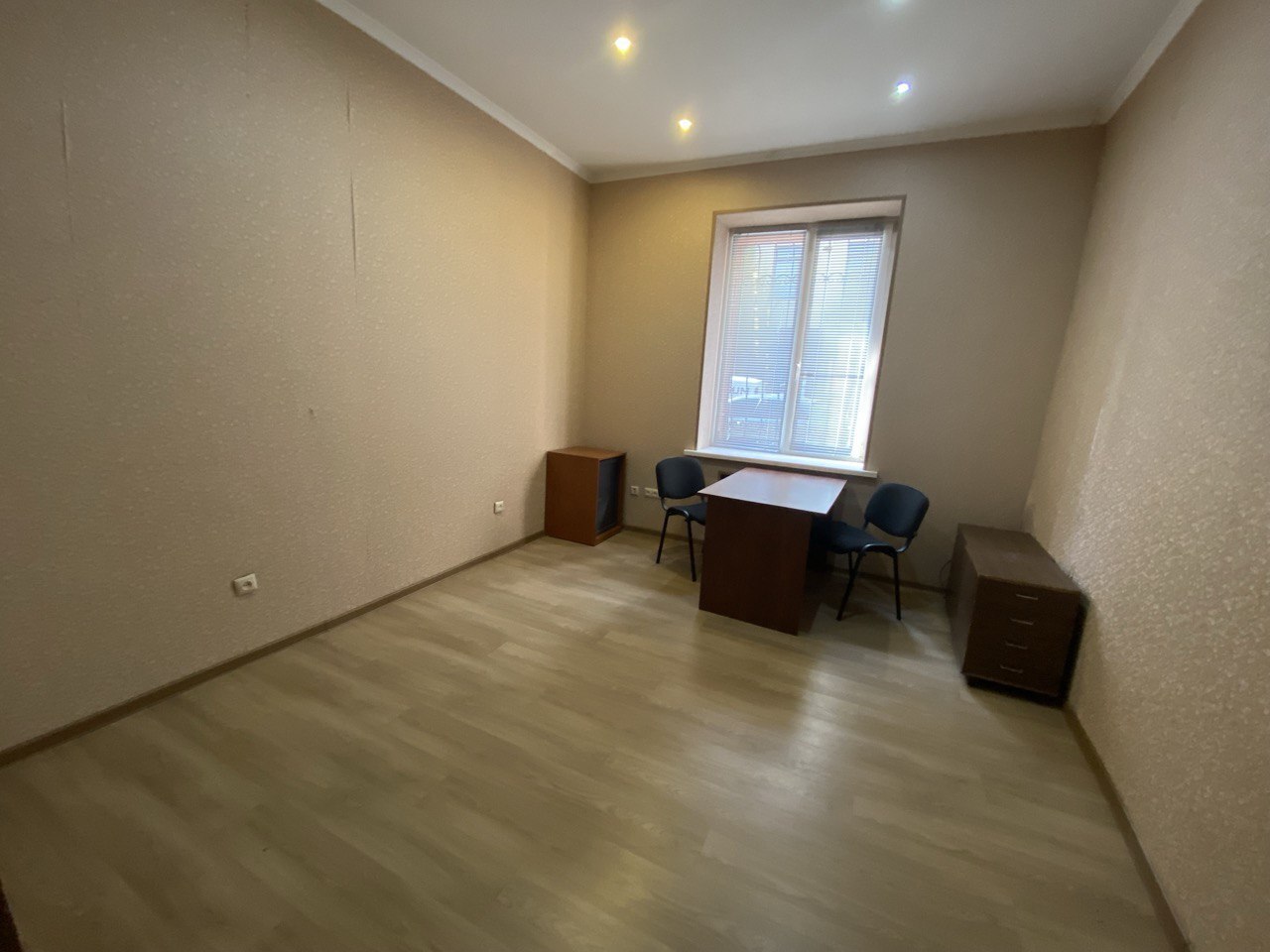 Аренда офиса 14 м², Александра Пироговского ул.