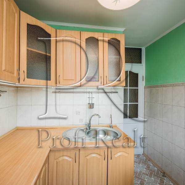 Продажа 2-комнатной квартиры 49 м², Жмеринская ул., 18