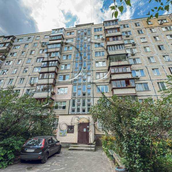 Продажа 2-комнатной квартиры 49 м², Жмеринская ул., 18