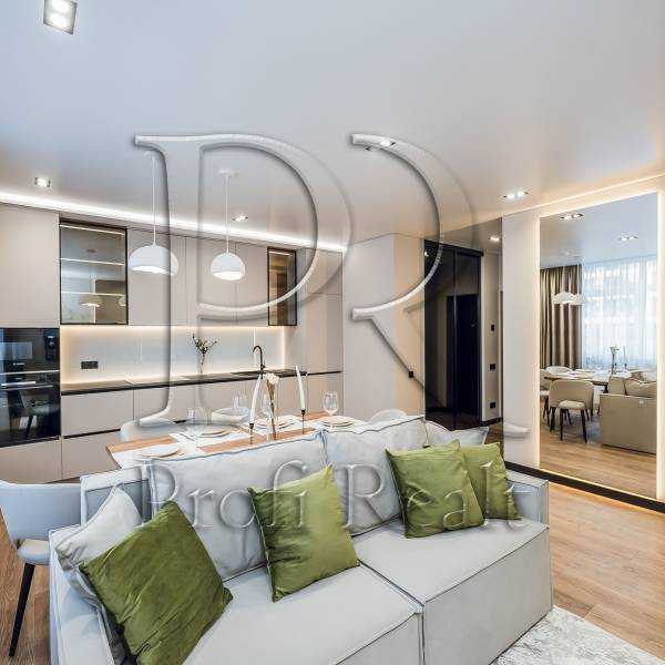 Продаж 2-кімнатної квартири 71 м², Родини Крістерів вулиця, 14В