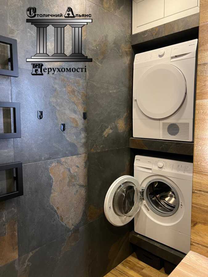 Продажа 2-комнатной квартиры 59 м², Михаила Максимовича ул., 24