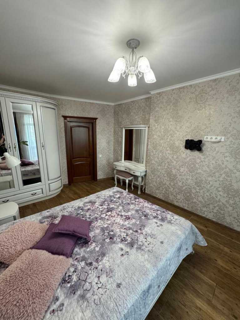 Аренда 3-комнатной квартиры 86 м², Леся Курбаса просп., 7Б