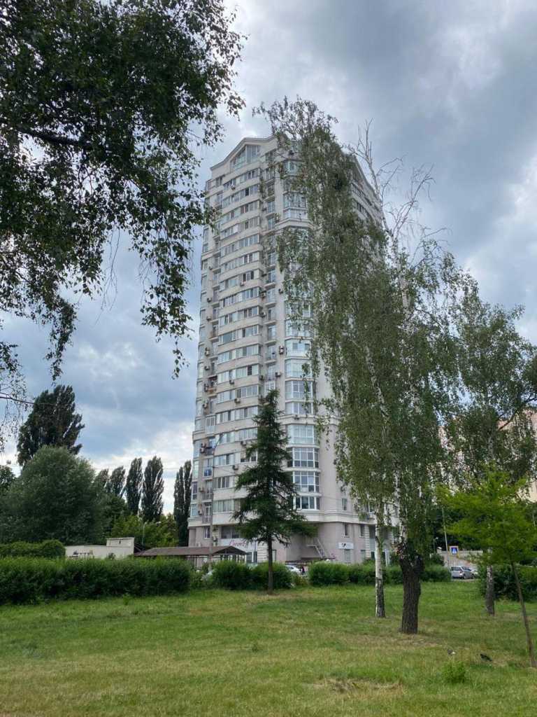 Аренда 3-комнатной квартиры 86 м², Леся Курбаса просп., 7Б