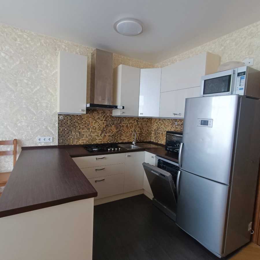 Аренда 1-комнатной квартиры 43 м², Львовская ул., 1А