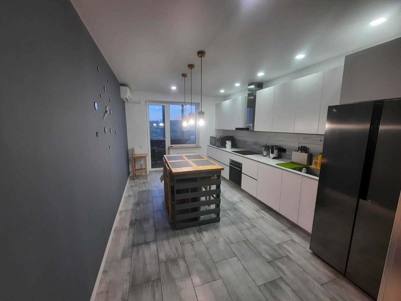 Аренда 3-комнатной квартиры 107 м², Петропавловская ул., 50Б
