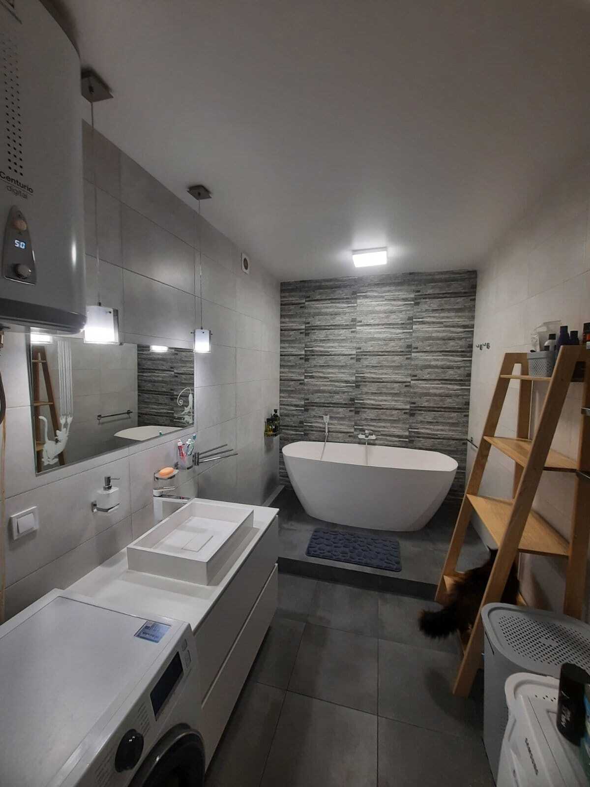 Аренда 3-комнатной квартиры 107 м², Петропавловская ул., 50Б