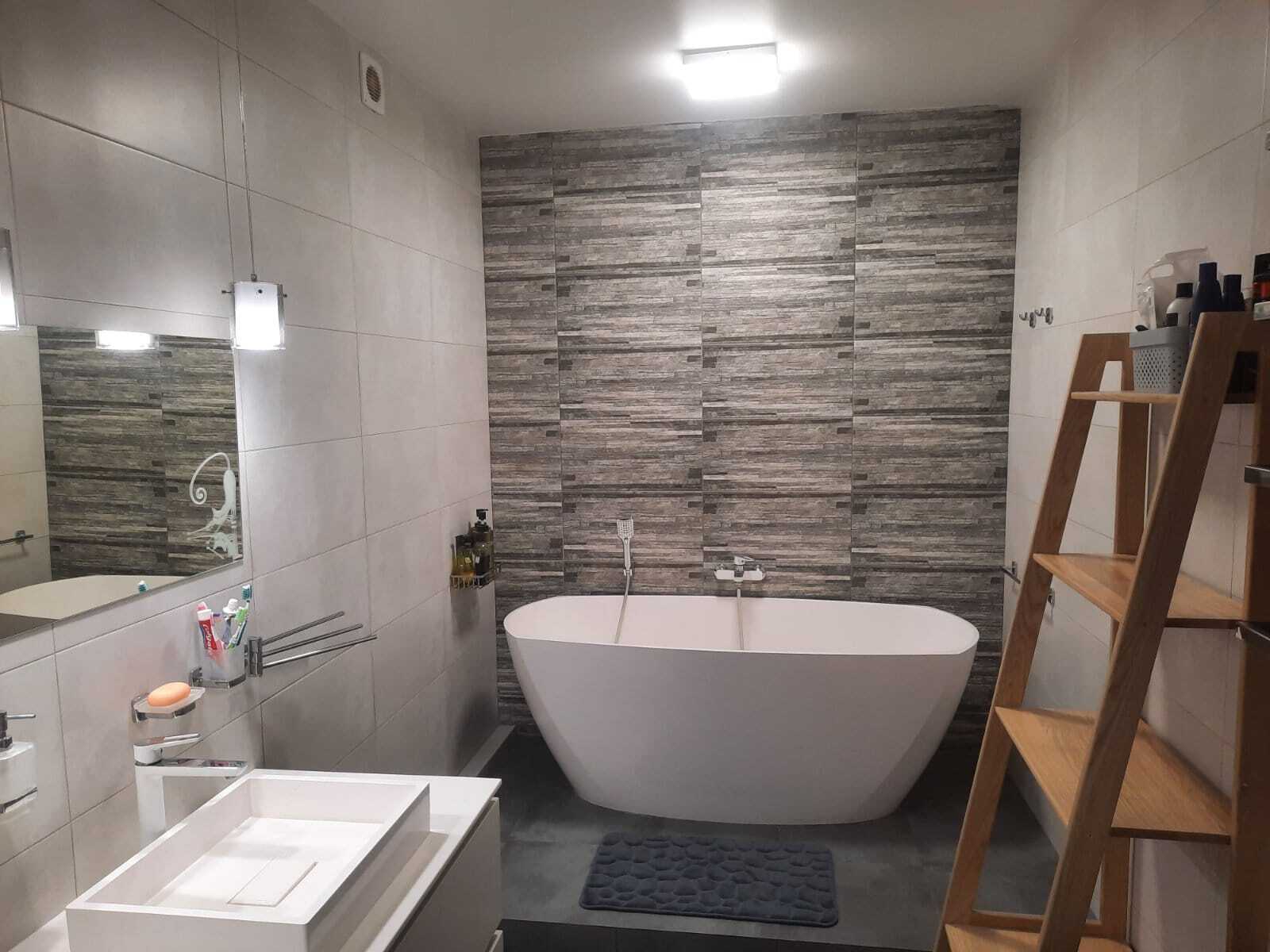 Аренда 3-комнатной квартиры 107 м², Петропавловская ул., 50Б