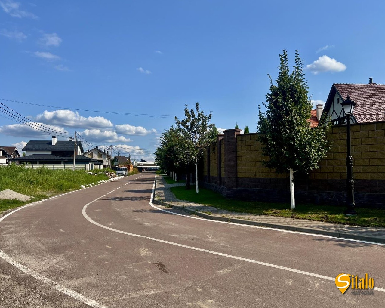 Продажа участка под индивидуальное жилое строительство 12 соток, 1-я Озерная ул.