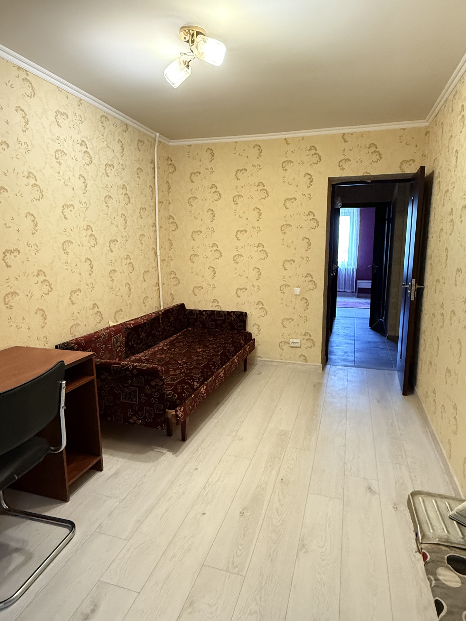 Аренда 3-комнатной квартиры 68 м², Красная ул., 3