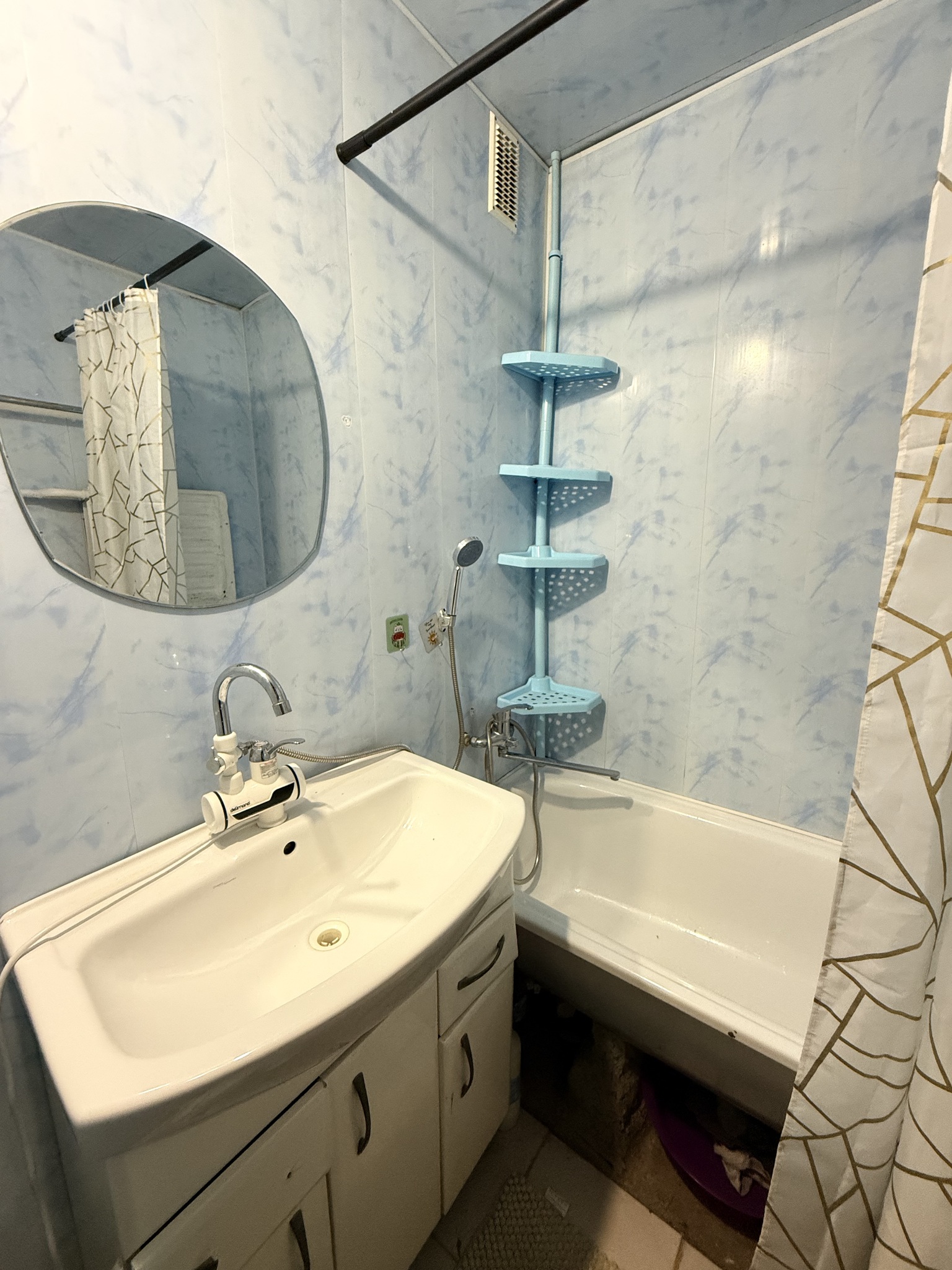 Аренда 3-комнатной квартиры 68 м², Красная ул., 3