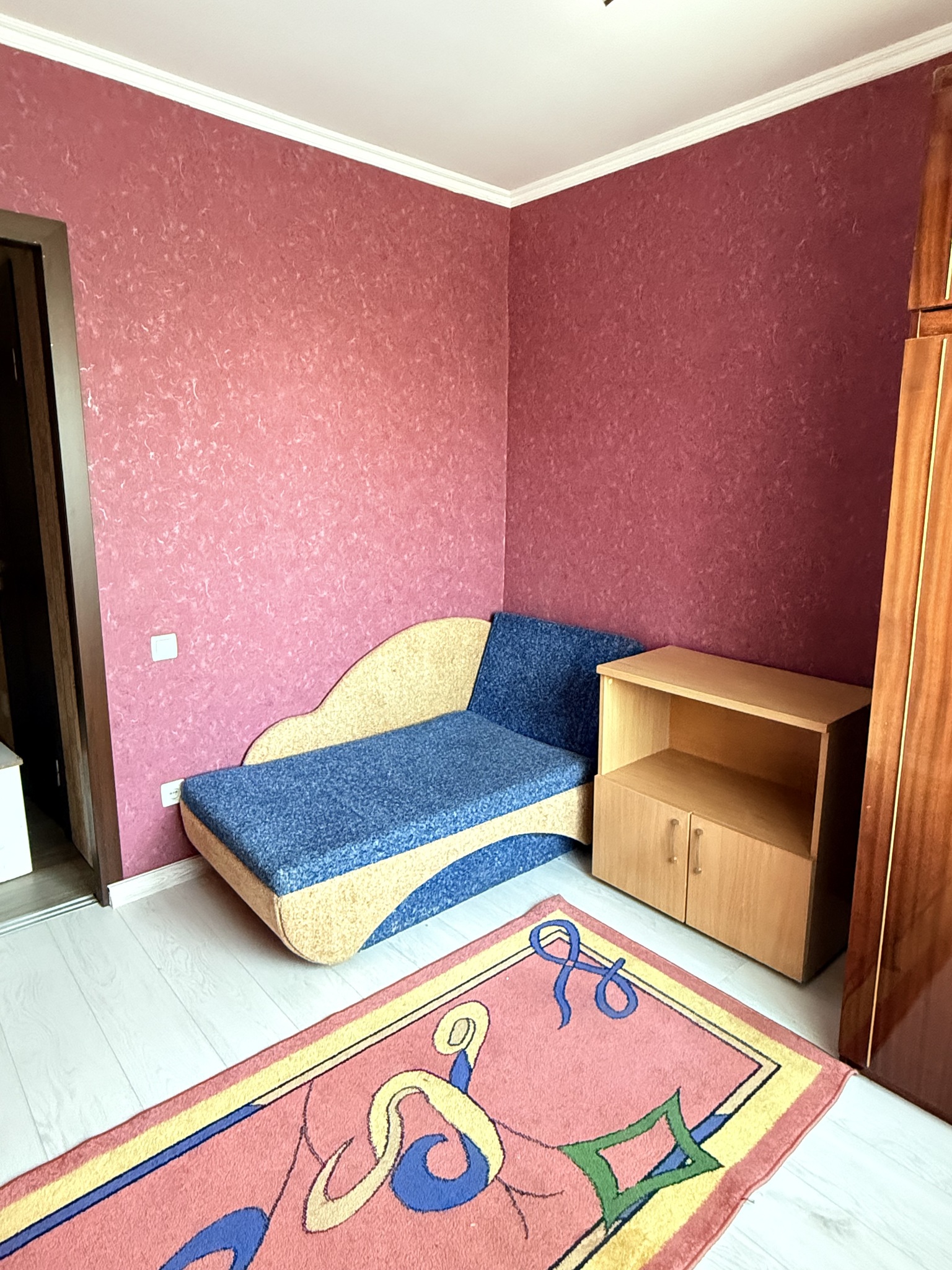 Аренда 3-комнатной квартиры 68 м², Красная ул., 3