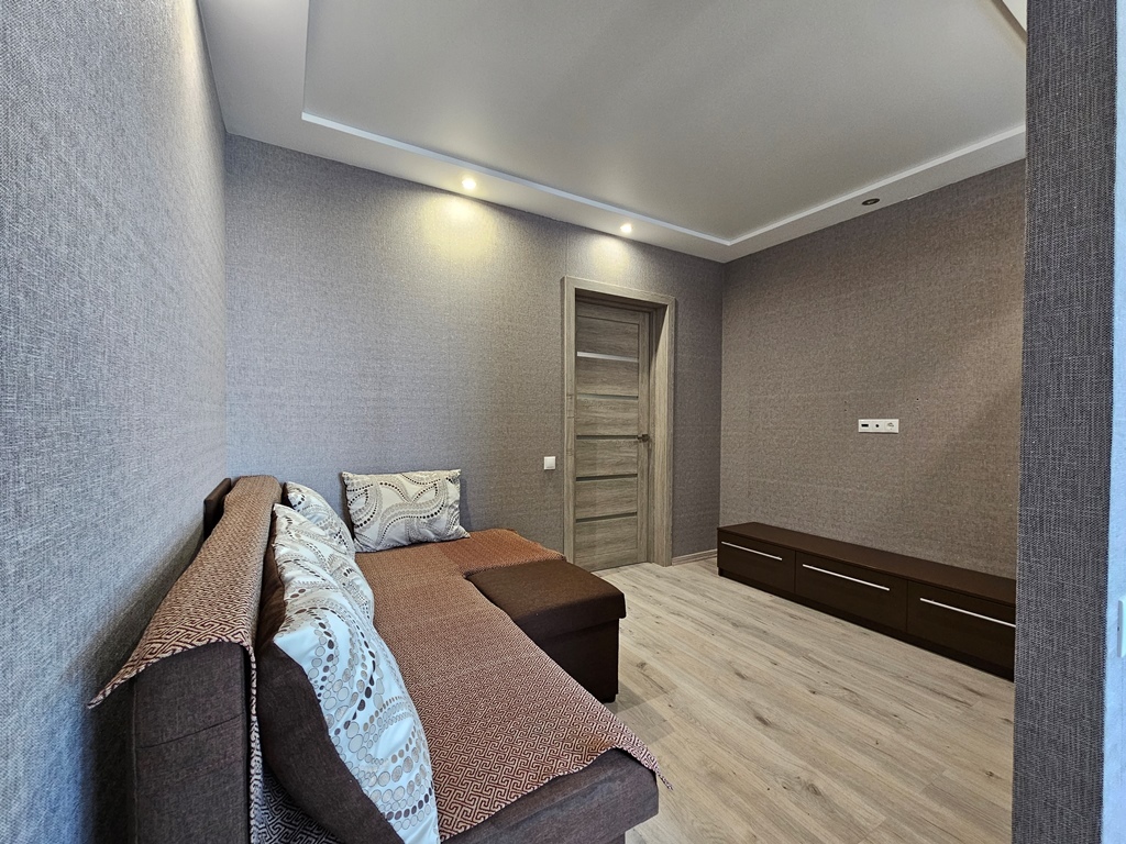 Продажа 1-комнатной квартиры 48 м², Ломоносова ул., 34А