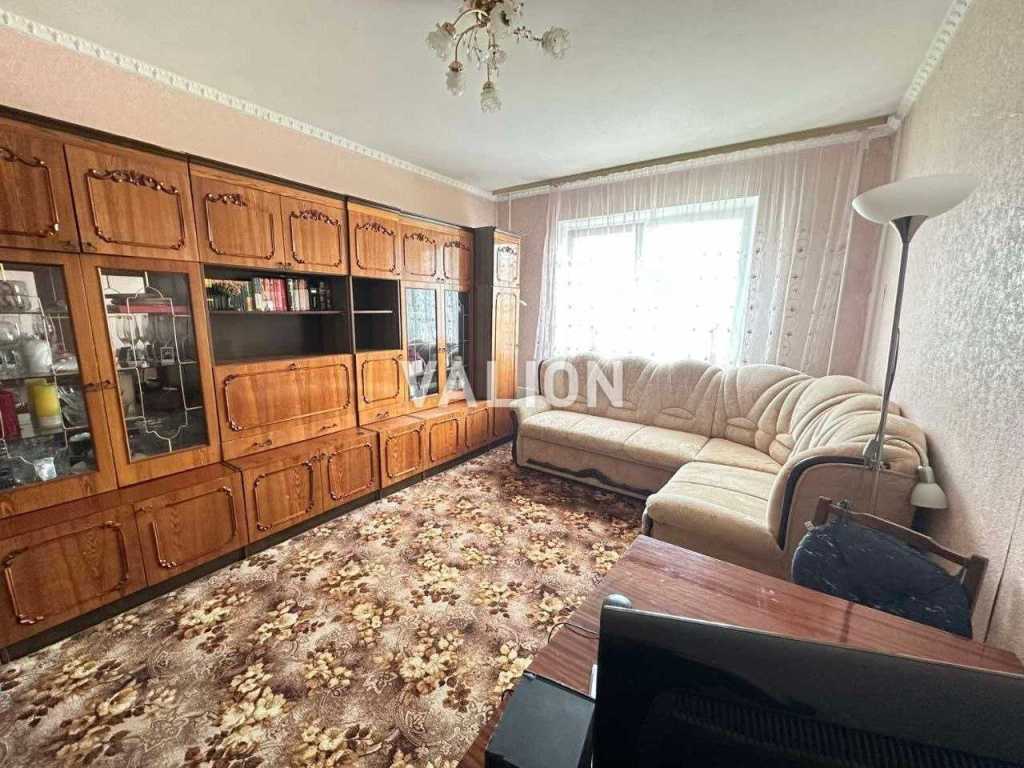 Продаж 3-кімнатної квартири 69 м², Вишняківська вул., 8