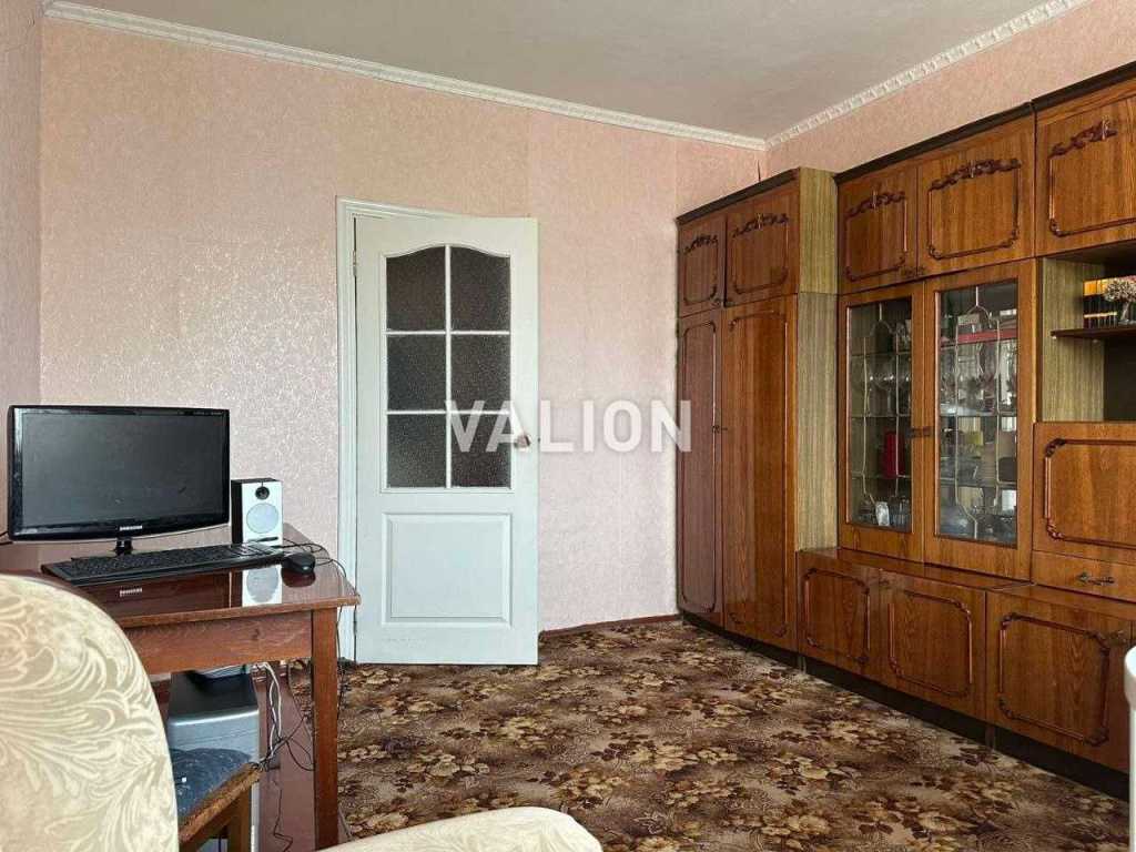 Продаж 3-кімнатної квартири 69 м², Вишняківська вул., 8