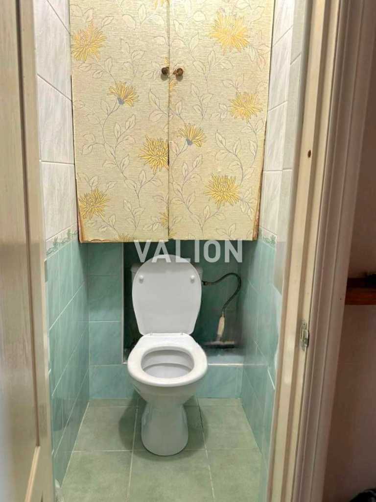 Продаж 3-кімнатної квартири 69 м², Вишняківська вул., 8