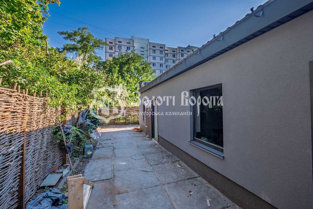 Продажа офиса 267 м², Иорданская ул., 17б