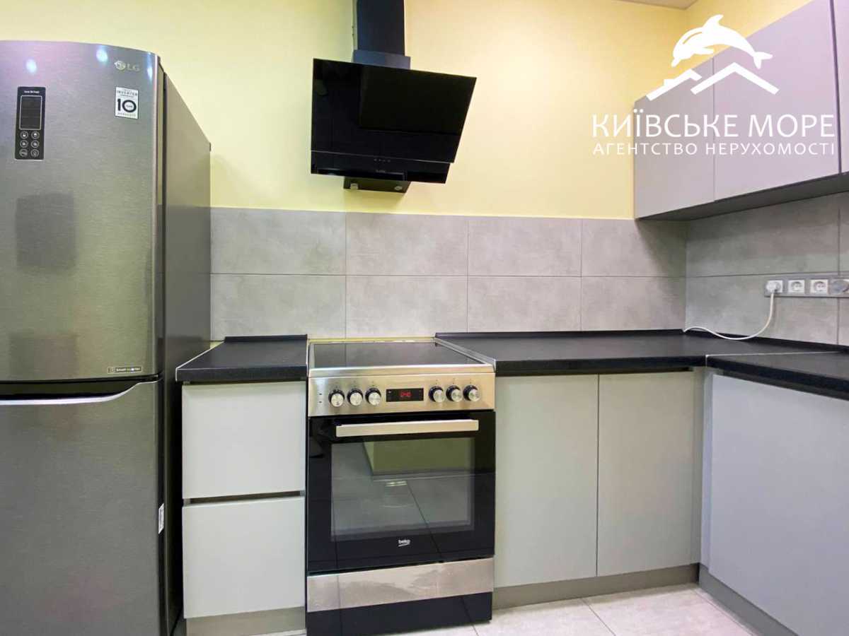 Аренда 1-комнатной квартиры 44 м², Евгения Сверстюка ул., 6А