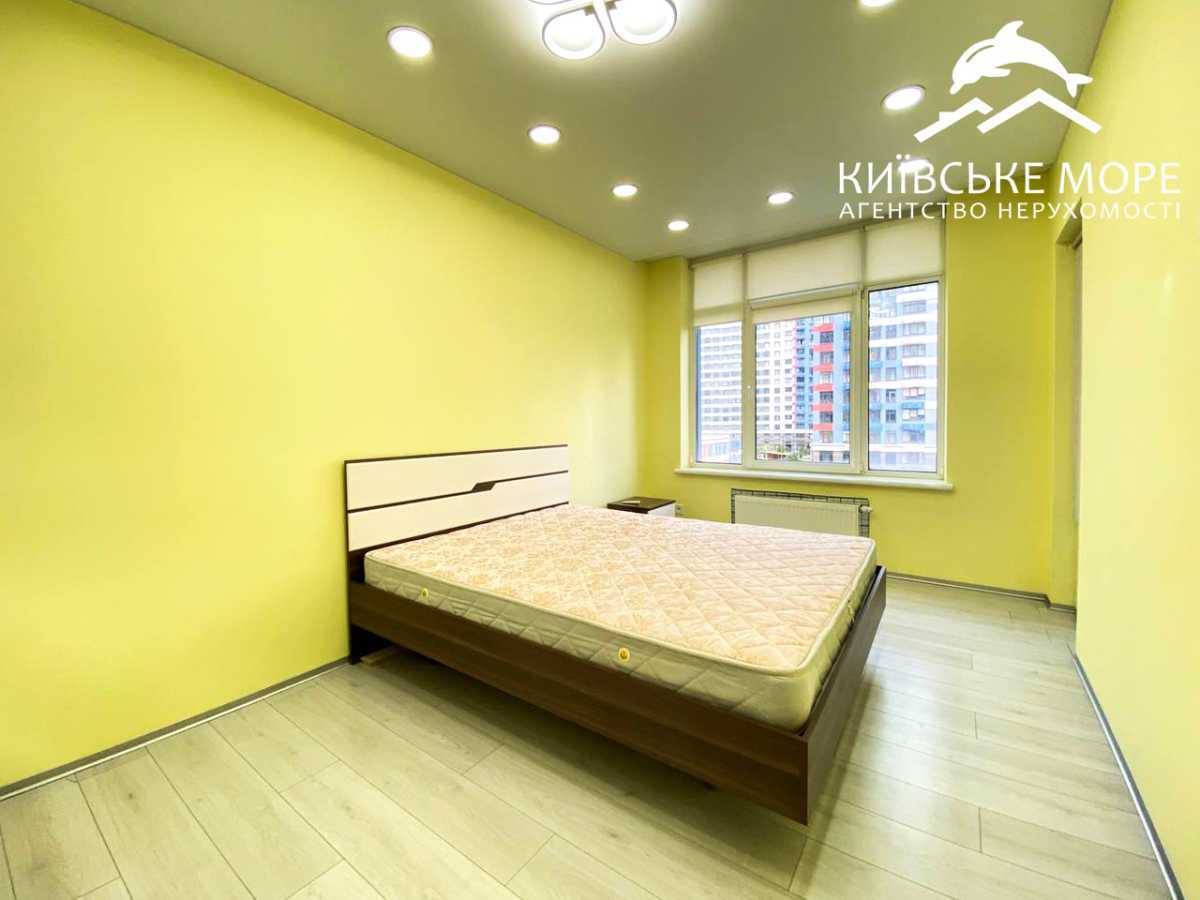 Аренда 1-комнатной квартиры 44 м², Евгения Сверстюка ул., 6А