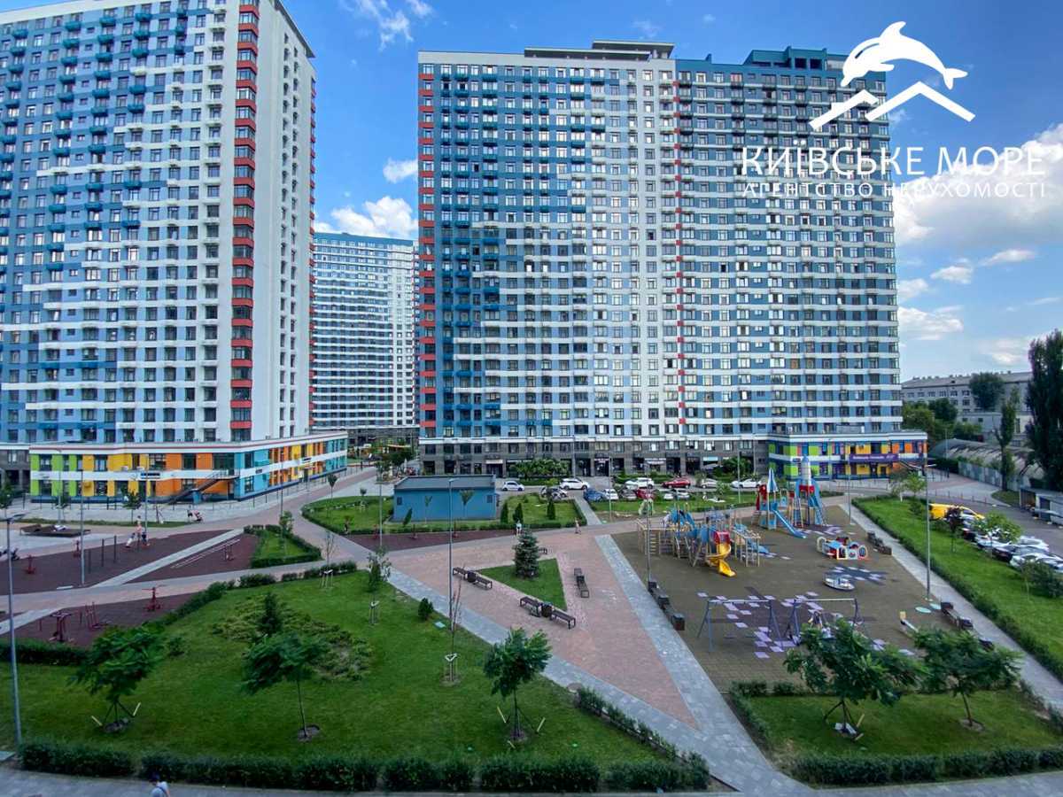 Аренда 1-комнатной квартиры 44 м², Евгения Сверстюка ул., 6А