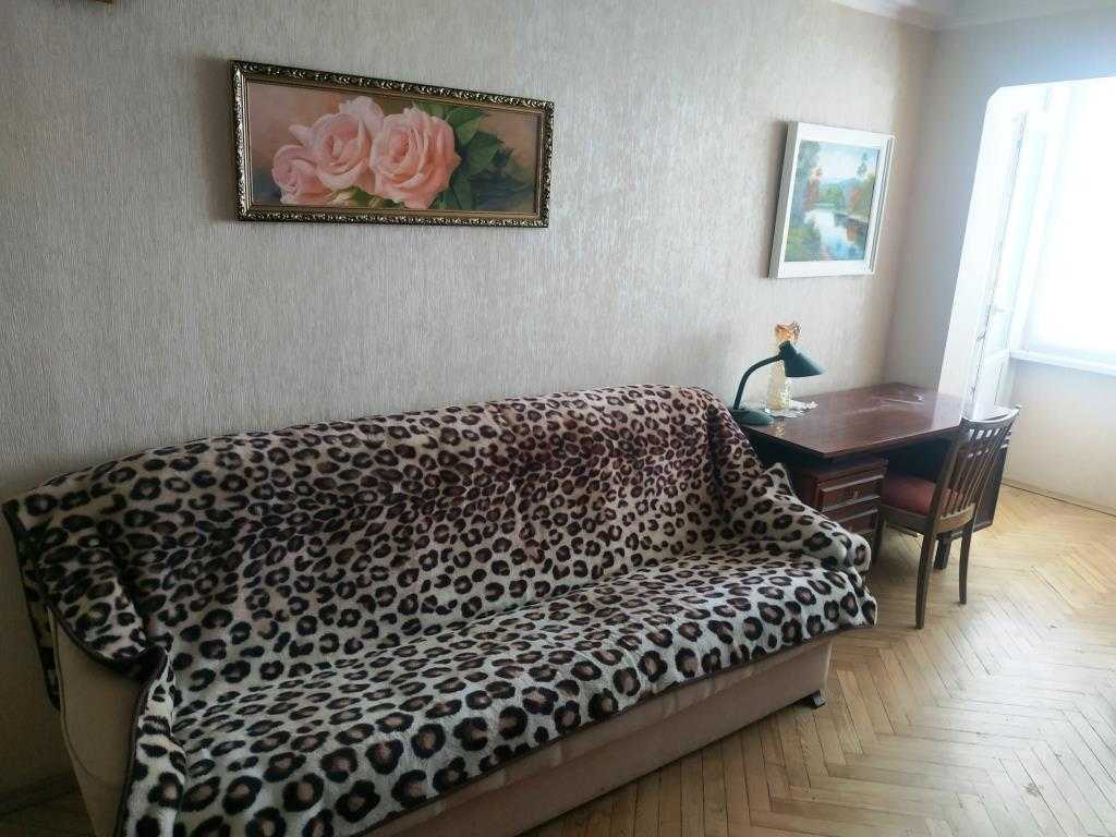 Аренда 2-комнатной квартиры 50 м², Павла Тычины просп., 1