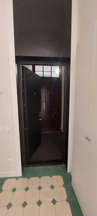 Продаж 3-кімнатної квартири 71 м², Чеховський пров., 9