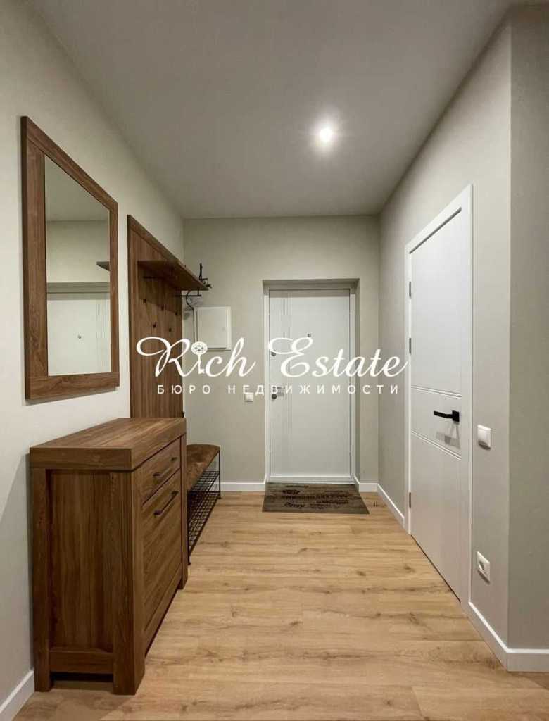 Аренда 2-комнатной квартиры 70 м², Глубочицкая ул., 13