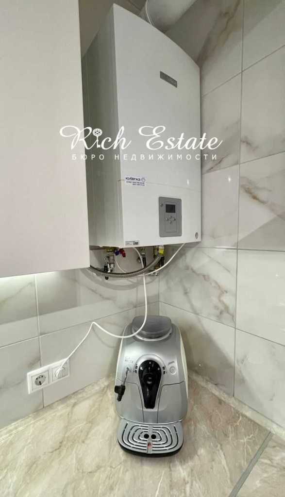 Аренда 2-комнатной квартиры 70 м², Глубочицкая ул., 13