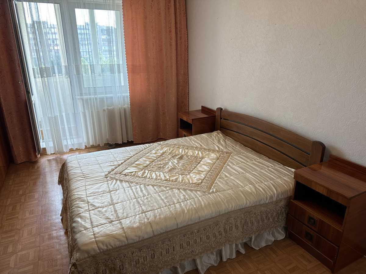 Аренда 3-комнатной квартиры 72 м², Николая Бажана просп., 5А