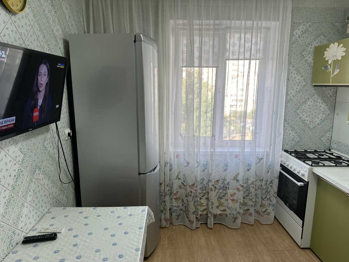 Аренда 3-комнатной квартиры 72 м², Николая Бажана просп., 5А