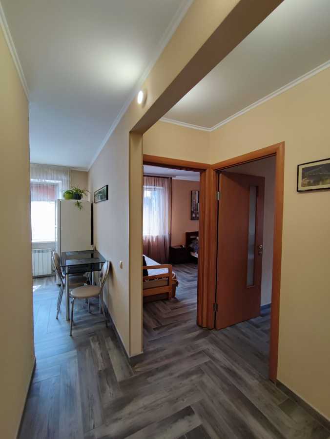 2-комнатная квартира посуточно 48 м², Митрополита Василия Липковского ул., 3