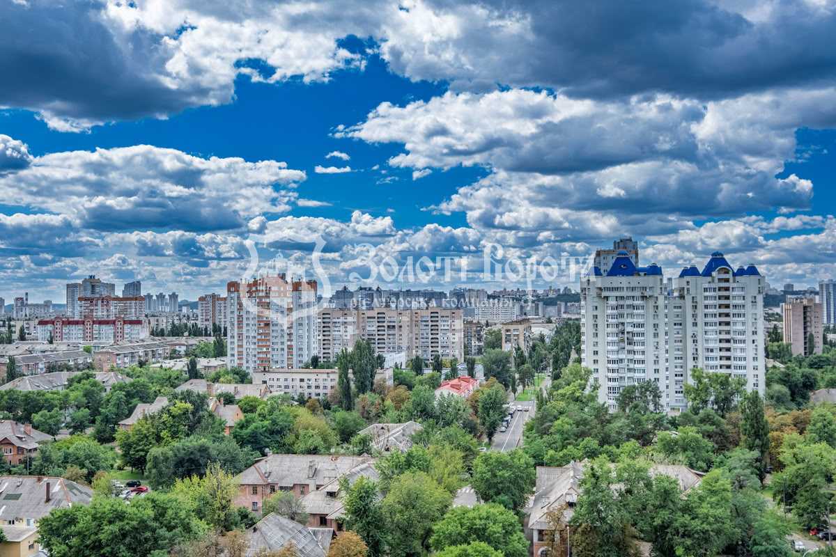 Продаж 1-кімнатної квартири 48.5 м², Краківська вул., 27