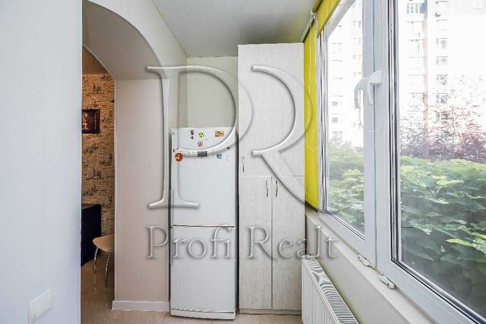 Продаж 1-кімнатної квартири 38 м², Мечникова вул., 118А