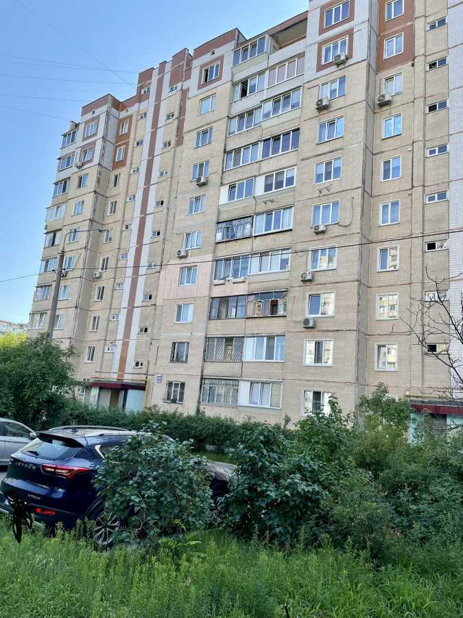 Продаж 2-кімнатної квартири 52 м², Сержа Лифаря вул.