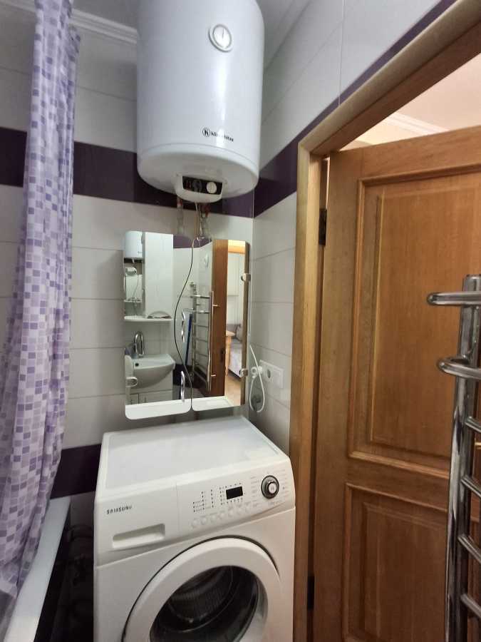 Аренда 1-комнатной квартиры 40 м², Ларисы Руденко ул., 10Б