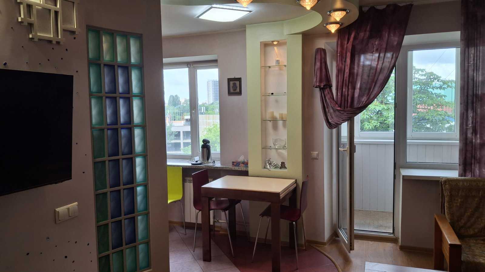 Продаж 1-кімнатної квартири 33.4 м², Зоологічна вул., 4А