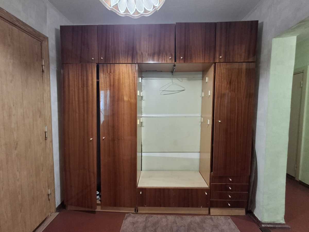 Аренда 2-комнатной квартиры 50 м², Ревуцкого ул., 8
