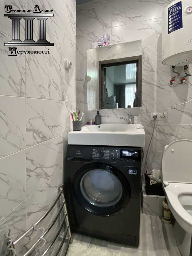 Продажа 1-комнатной квартиры 20 м², Михаила Максимовича ул., 26Б