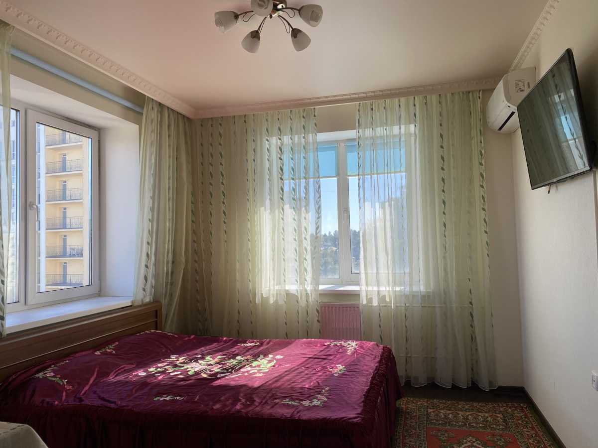 Продажа 3-комнатной квартиры 101 м², Валерия Лобановского ул., 29