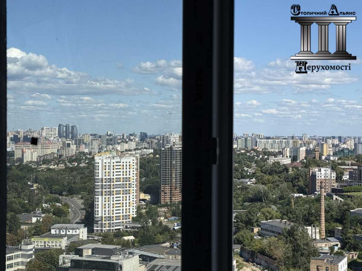 Продажа 1-комнатной квартиры 41 м², Михаила Максимовича ул., 24В