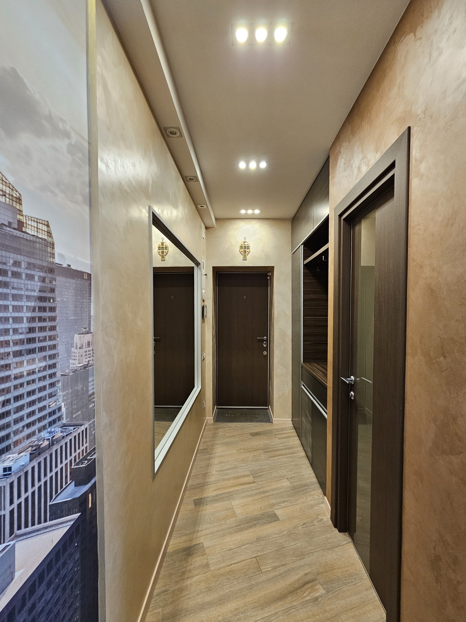 Продаж студії 57.6 м², Михайла Грушевського вул., 54