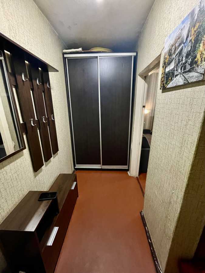 Оренда 1-кімнатної квартири 41 м², Героїв Дніпра вул., 40А