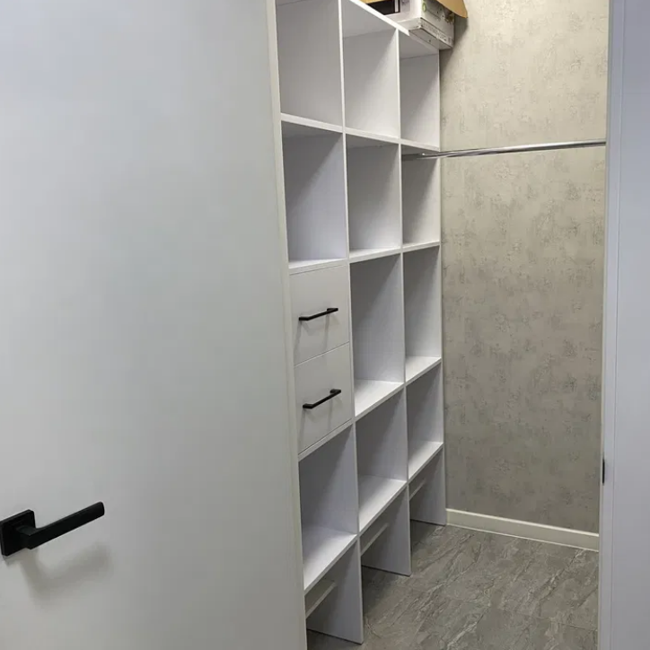Продаж 1-кімнатної квартири 40 м², Грушевского Михаила вул.
