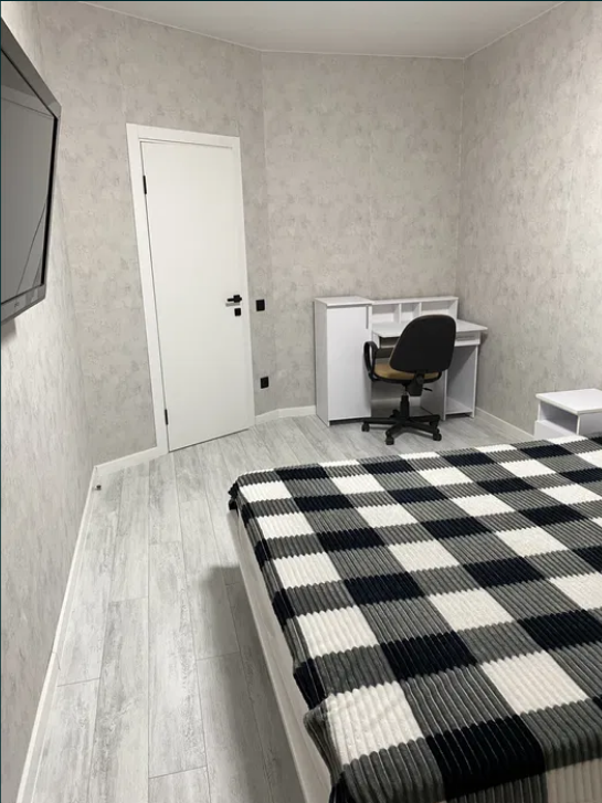 Продаж 1-кімнатної квартири 40 м², Грушевского Михаила вул.