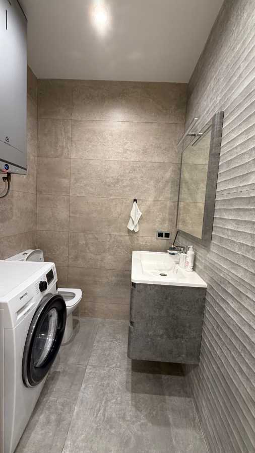 Оренда 3-кімнатної квартири 85 м², В'ячеслава Чорновола вул., 6