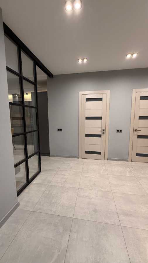 Оренда 3-кімнатної квартири 85 м², В'ячеслава Чорновола вул., 6