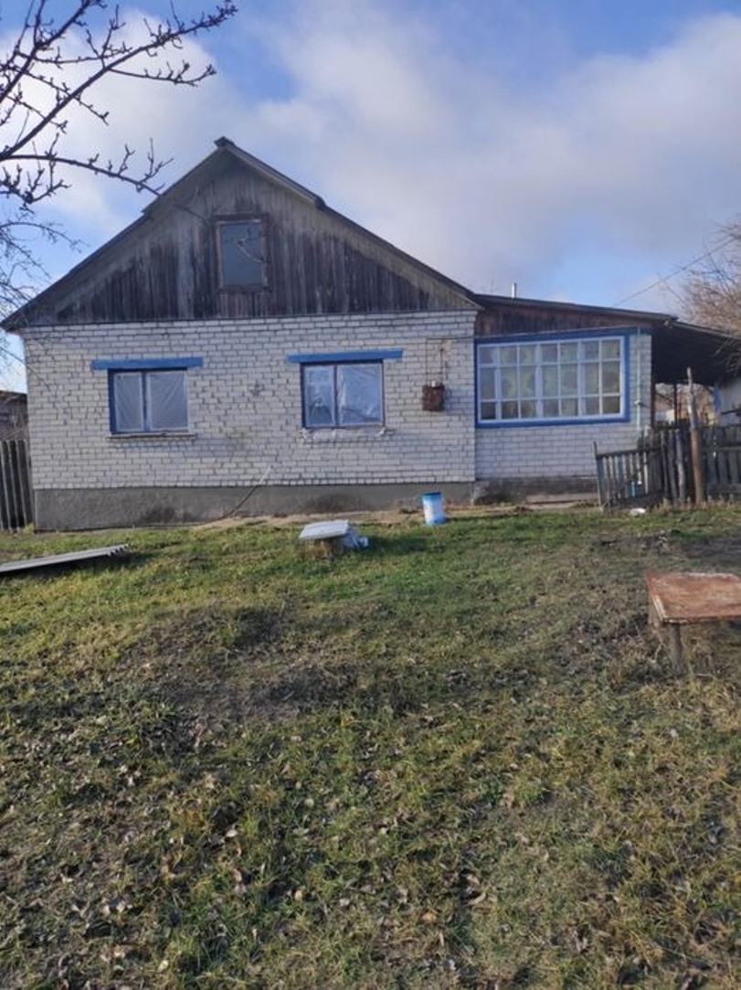 Продаж будинку 77 м²