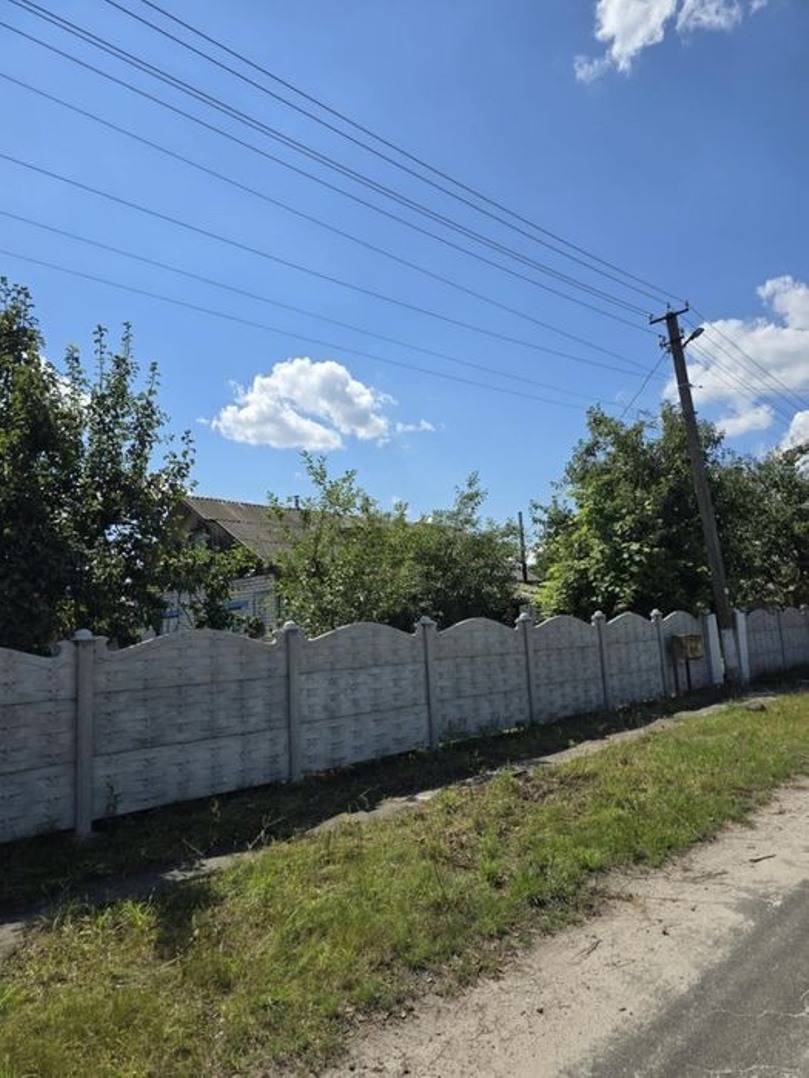 Продаж будинку 77 м²