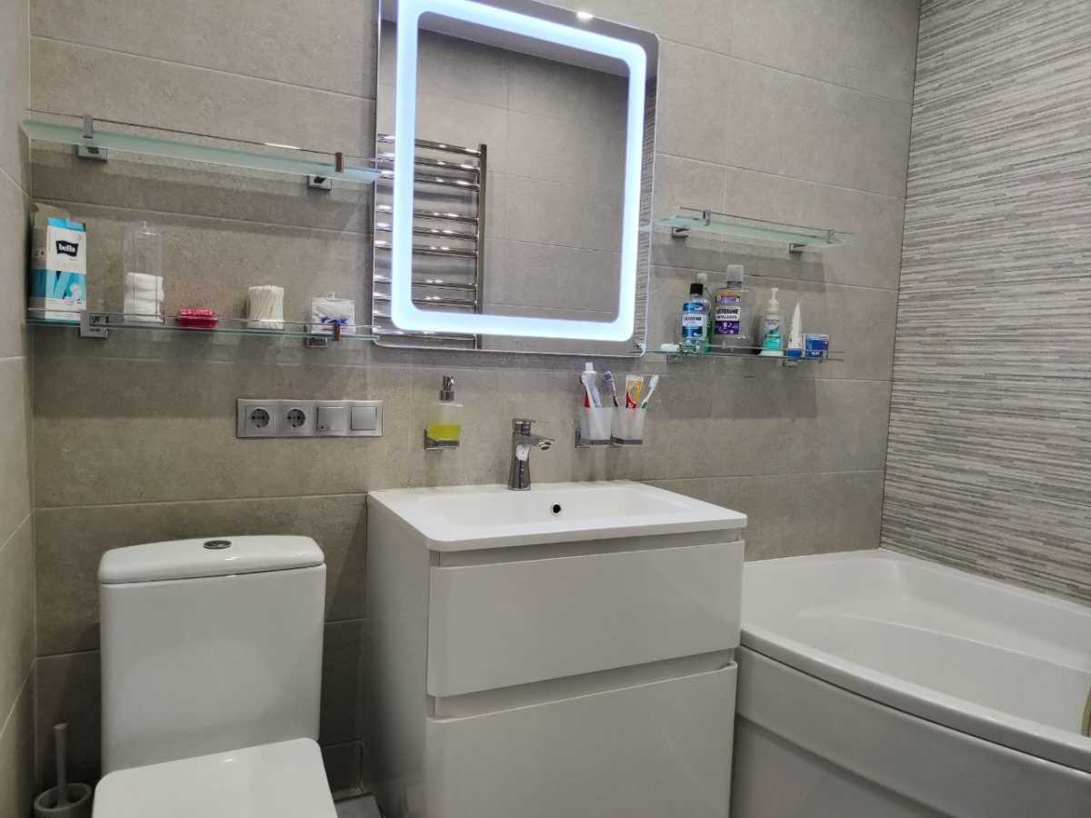 Аренда 4-комнатной квартиры 94 м², Дмитрия Яворницкого просп., 46