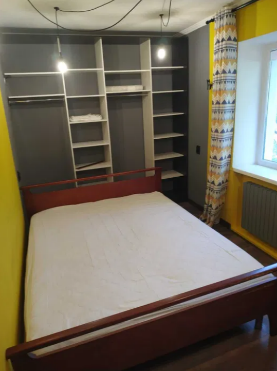 Продажа 2-комнатной квартиры 42 м², Тенистая ул.