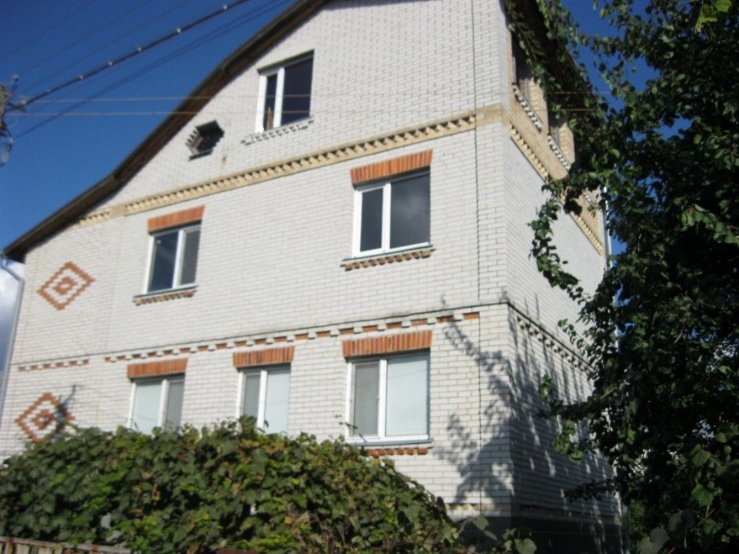 Продаж дачі 196 м²